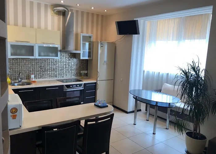 Cozy Apartment In A New Building Close To The Downtown