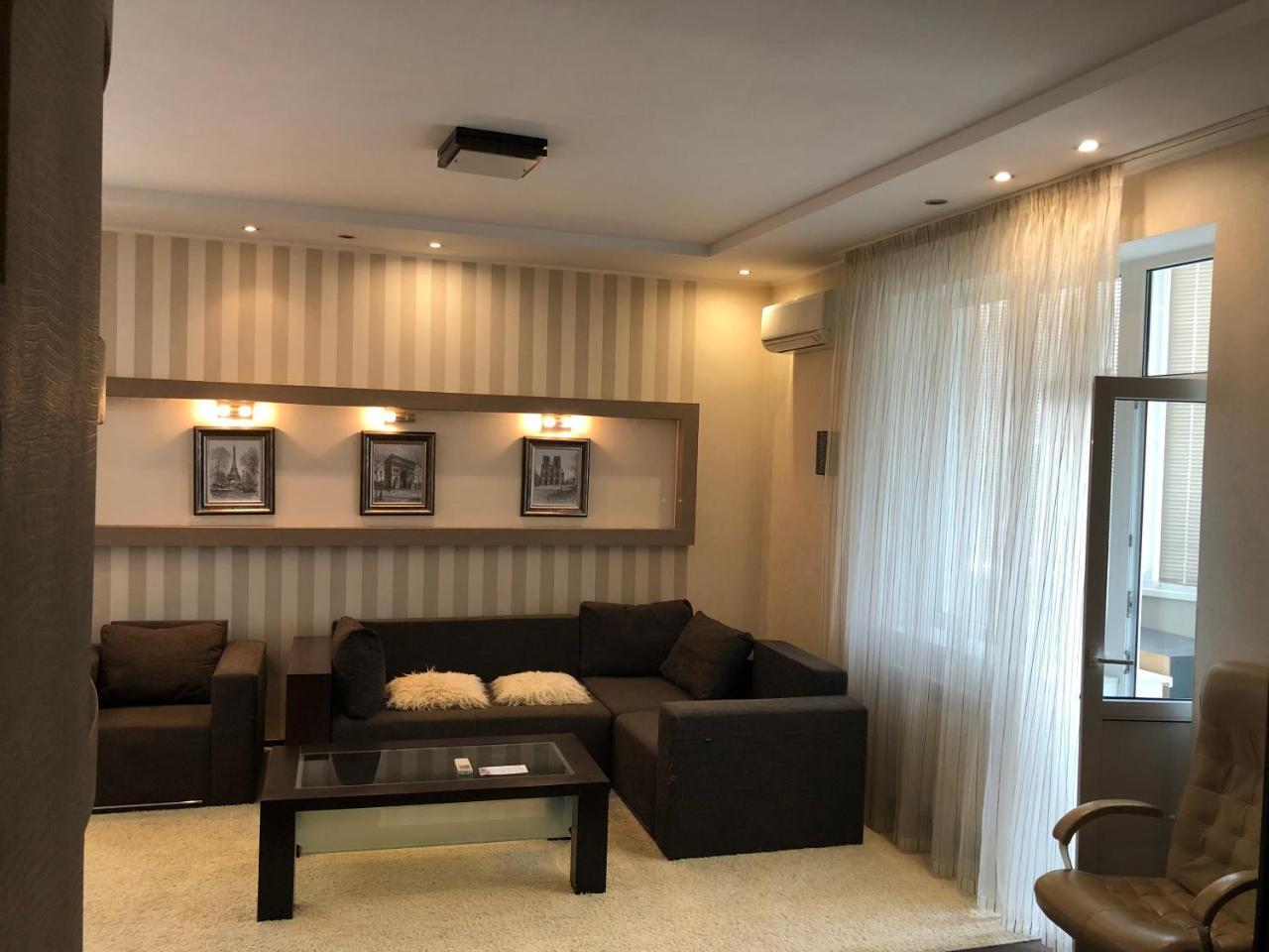 شقة Cozy In A New Building Close To The Downtown